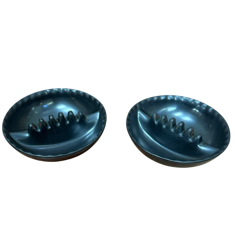 Lot of 2 Vintage 60s Atomic Black Ashtray Mid-Century Modern Anholt Decor MCM